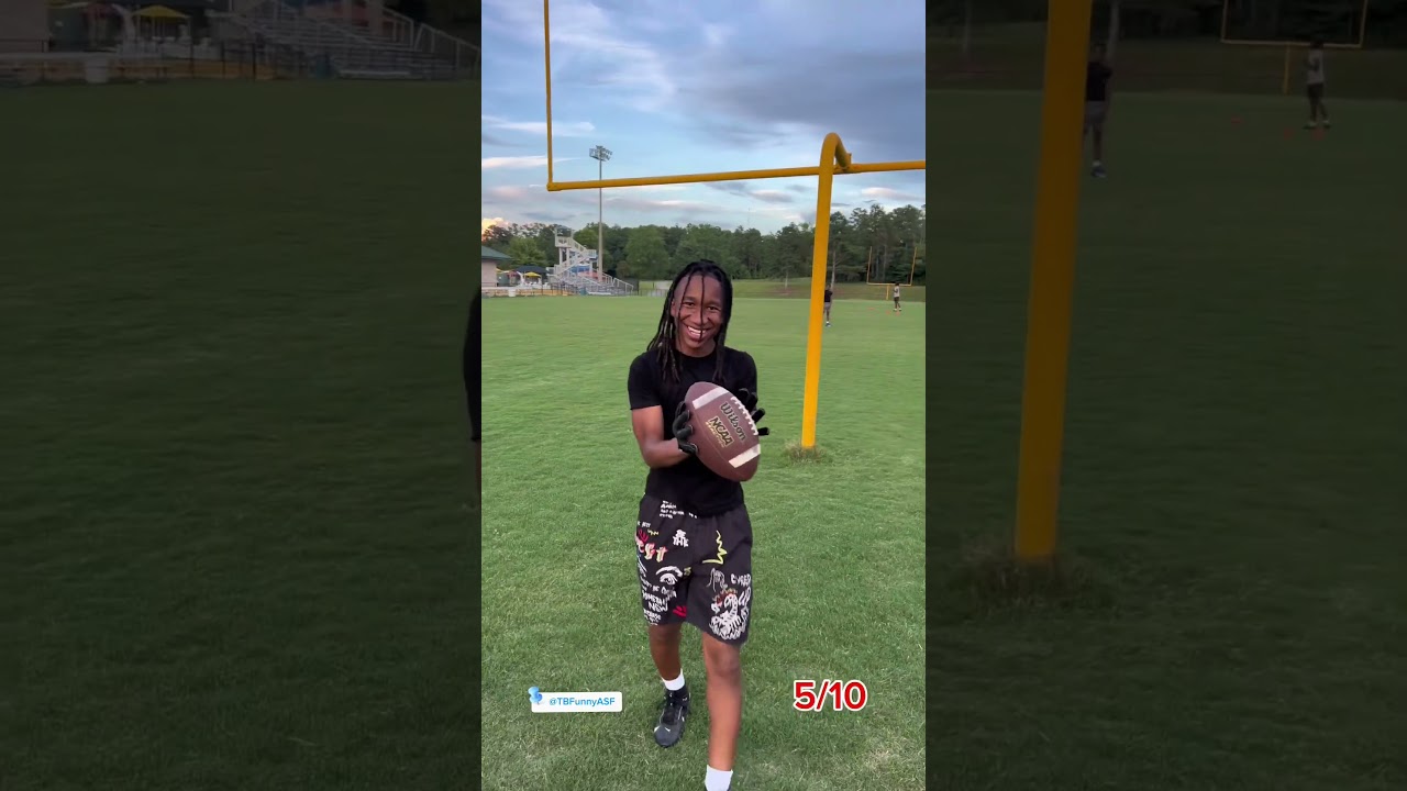 I bet Maleek CAN’T make 10 straight catches‼️ #Football #Comedy #Sports #TBFunnyASF